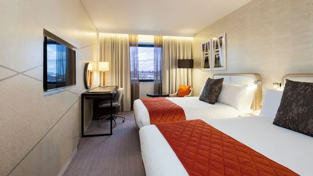 Premium, 2 Double Beds, Crowne Plaza London - Kings Cross 1/10