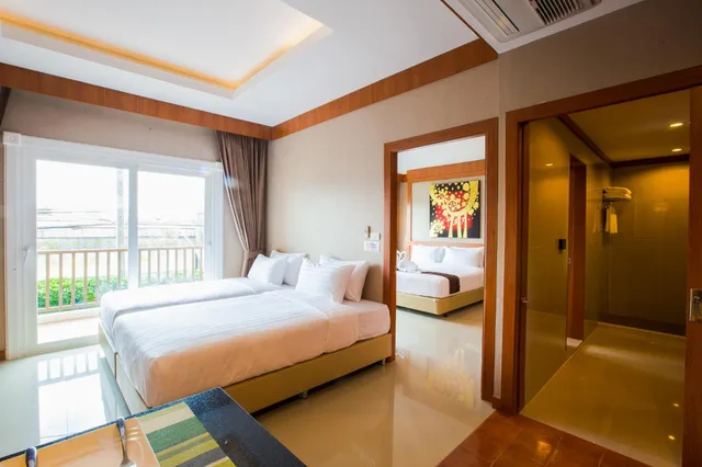 جناح عائلي، Romantic Khon Kaen Hotel 9/10