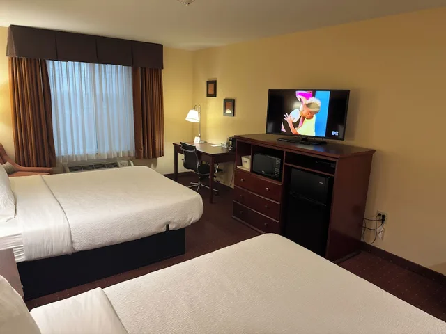 غرفة بسريرين كوين، Americas Best Value Inn St. Robert 4/10