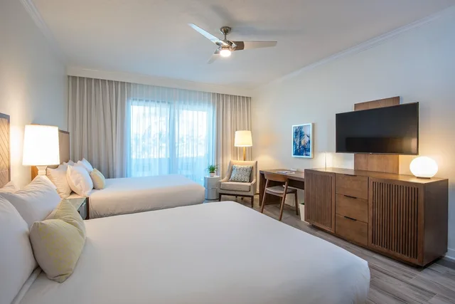 Resort, 2 Queen Beds، Hawks Cay Resort 3/4