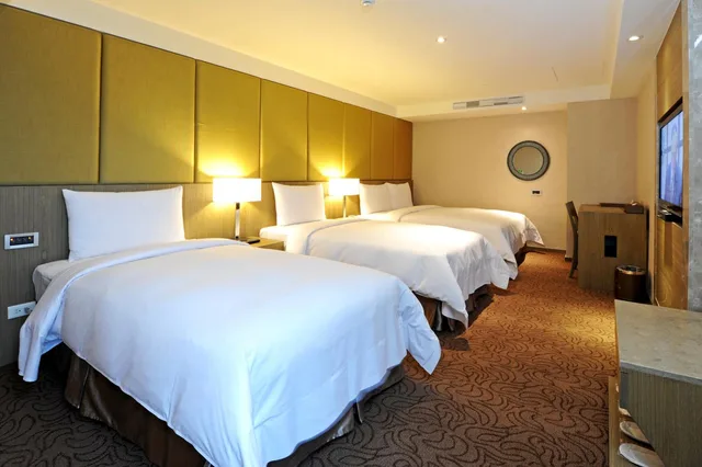غرفة ثلاثية بثلاثة أسرّة، INTERNATIONAL CITIZEN HOTEL 1/1