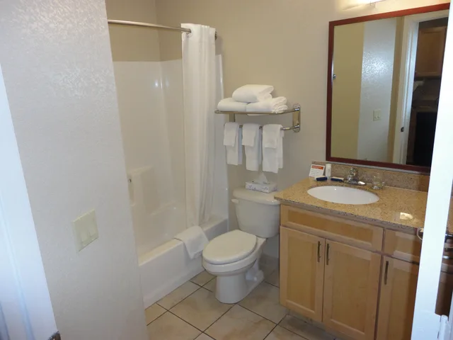 استوديو بسرير كينج، Candlewood Suites Houston(The Woodlands) 2/2