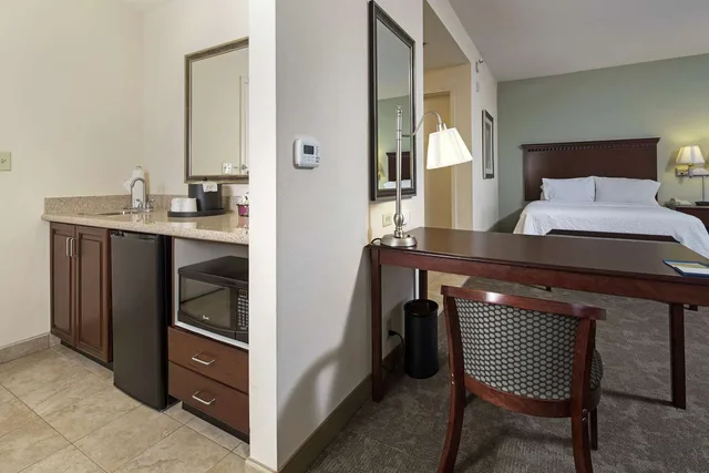 جناح استوديو بسرير كينج مع أريكة، Hampton Inn and Suites Prescott Valley 3/4