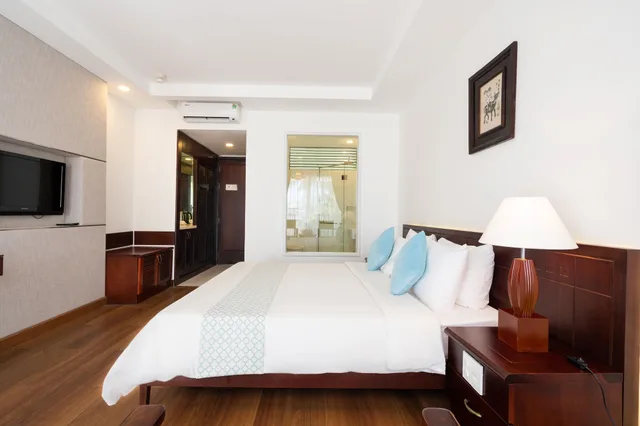غرفة سوبيريور بسرير كينج بإطلالة على البحر، Hoang Ngoc Beach Resort 5/10