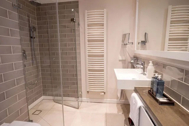 Comfort, Double Bed, VILA VITA Rosenpark 2/2