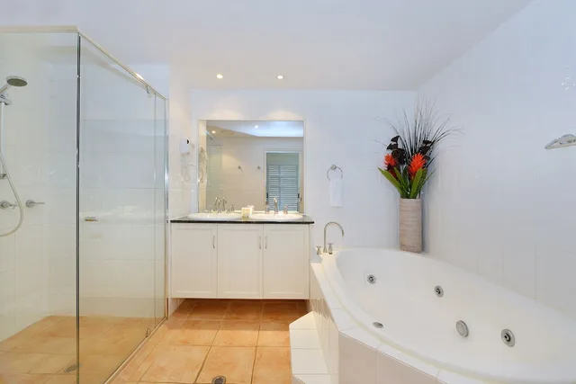 شقة ديلوكس بسريرين كينج بغرفتي نوم، Cayman Villas Port Douglas 4/4