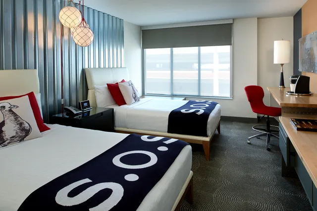 غرفة قياسية بسرير مزدوج، Hotel Zephyr 1/2