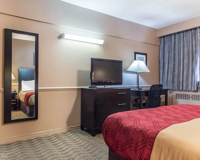 غرفة قياسية بسرير مزدوج، Econo Lodge Downtown Ottawa 3/3