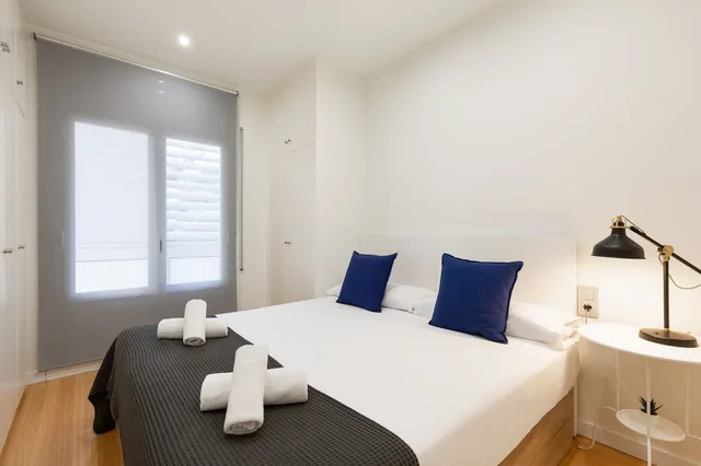 3 Bedrooms, 3 Beds, Sea View, Sofa, Sitges Group San Sebastian Beach 1/10