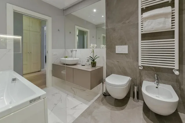 شقة بسرير كوين وسريرين منفصلين بغرفتي نوم مع أريكة، Ponte Vecchio Deluxe 4/10