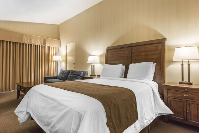 غرفة بسرير كوين، Hidden Valley Resort, Ascend Hotel Collection 2/2