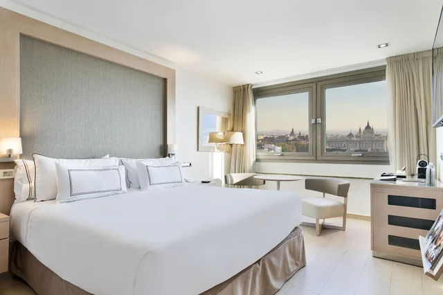 The Level, Twin Beds, City View، Melia Madrid Princesa Hotel 6/10