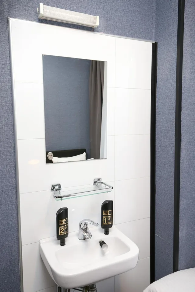 غرفة اقتصادية مفردة بحمام مشترك، Hotel Flipper 6/6