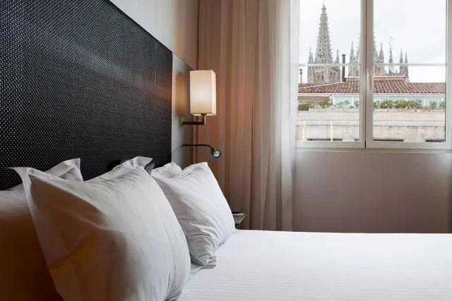 Plus, Standard, King Bed, City View, AC Hotel Burgos by Marriott 4/15