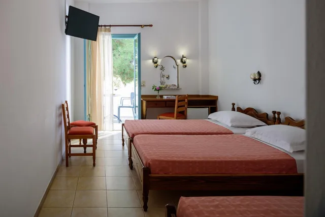 غرفة بسرير مزدوج أو سريرين منفصلين، Hotel Armonia 1/9