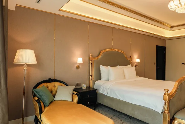 جناح تنفيذي بسرير كينج، Grand Plaza Hanoi 5/9