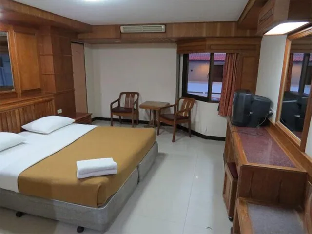 غرفة ثلاثية بسرير مزدوج وسرير فردي، Aa Pattaya Residence 1/3