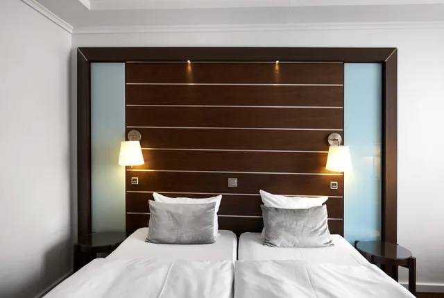 غرفة قياسية بسرير مزدوج أو سريرين منفصلين، Imperial Hotel 2/6