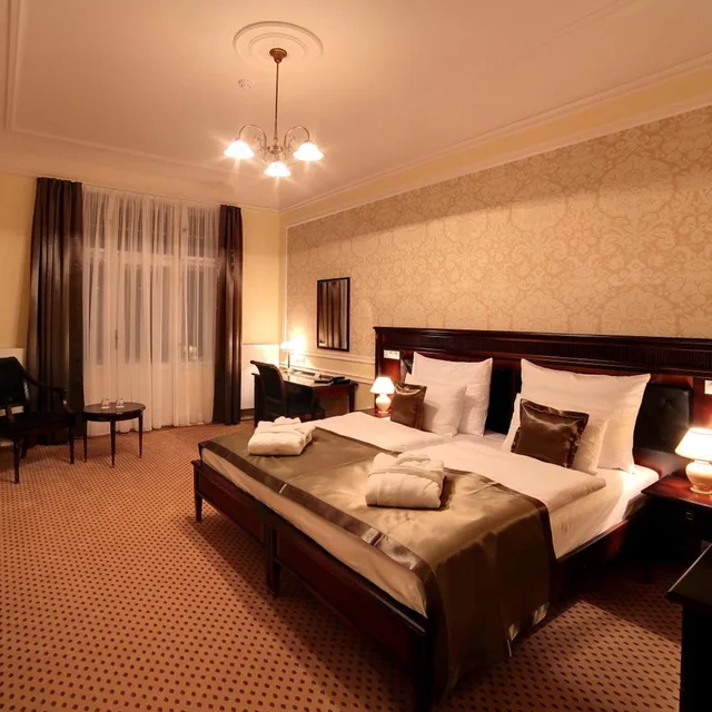غرفة ديلوكس بسرير كينج، Luxury Spa Hotel Olympic Palace 3/10