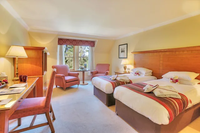 غرفة تنفيذية بسريرين منفصلين، Muthu Newton Hotel 1/10