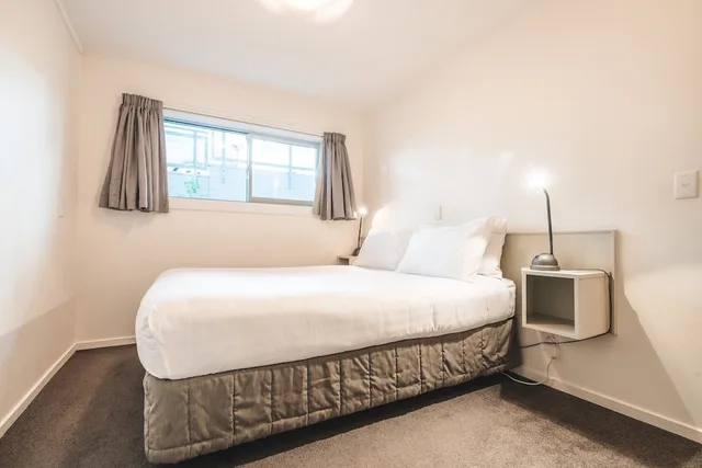 غرفة عائلية بسرير كوين وسريرين منفصلين بغرفتي نوم، Blue Peaks Lodge and Apartments 3/5