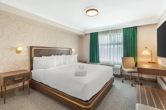 Upgrade, Efficiency, Studio, King Bed، Velora Hinton, an Ascend Hotel Collection 1/6