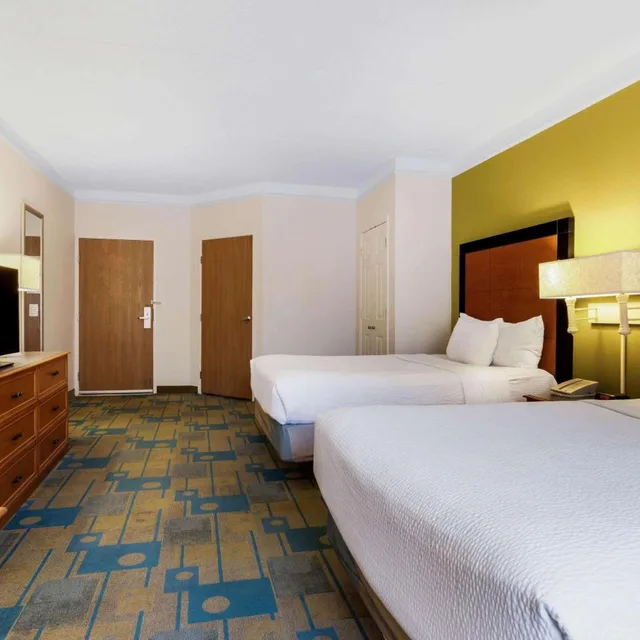 غرفة ديلوكس بسريرين مزدوجين، La Quinta Inn & Suites by Wyndham St. Pete-Clearwater Airpt 4/5