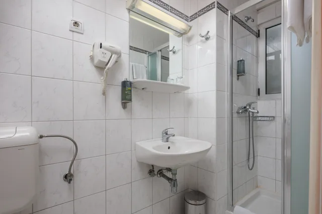 غرفة سوبيريور مفردة، Hotel Neboder 4/4