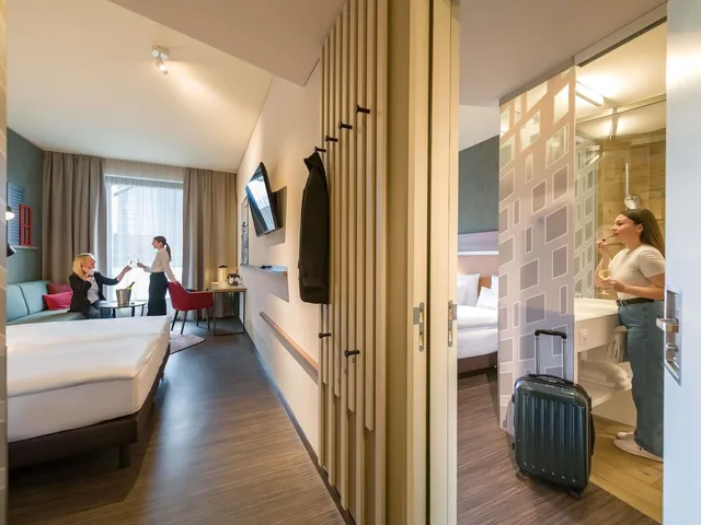 غرفة متصلة سوبيريور بسريرين منفصلين، Mercure Zurich City 1/8