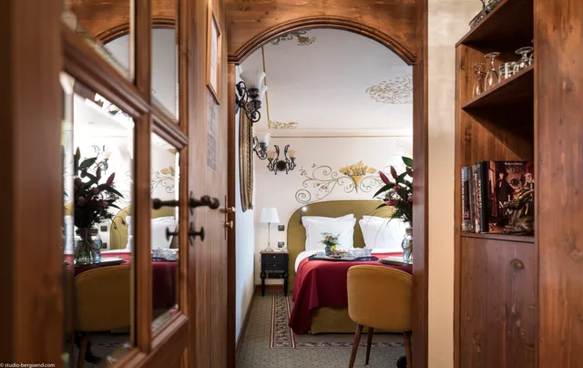 Room, Triple, Double or Twin Bed, No Balcony، Hotel de la Loze 4/4