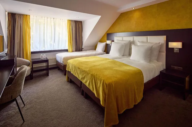 غرفة ثلاثية بسرير فردي، HOTEL MOERS VAN DER VALK 4/8