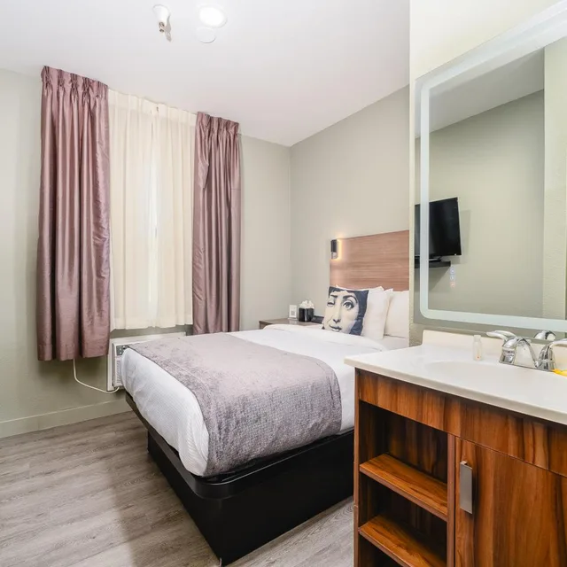 غرفة بسرير مزدوج يُسمح فيها بالحيوانات الأليفة، Urban Boutique Hotel 7/10