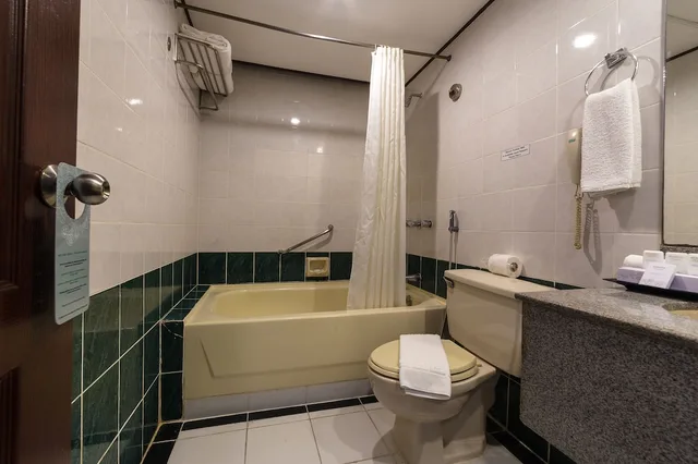 غرفة ديلوكس، Berjaya Makati Hotel 7/7