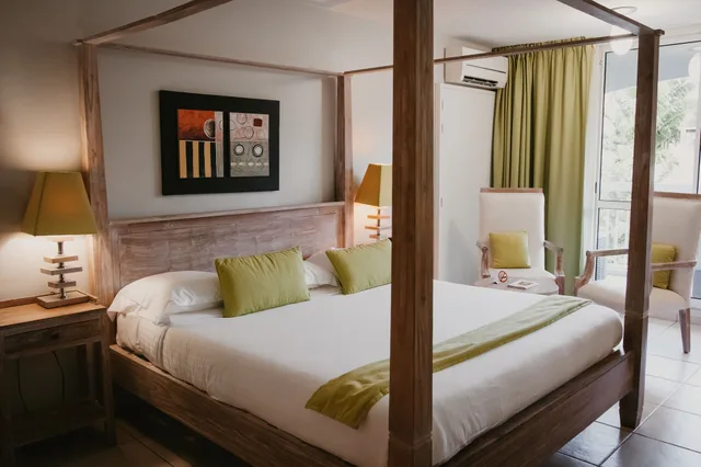 غرفة كومفورت بسرير مزدوج بإطلالة على الحديقة، La Pagerie Tropical Garden Hotel 3/5