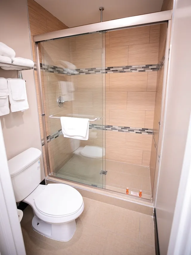 غرفة قياسية بسرير كوين، Diamond Bell Inn And Suites 5/5