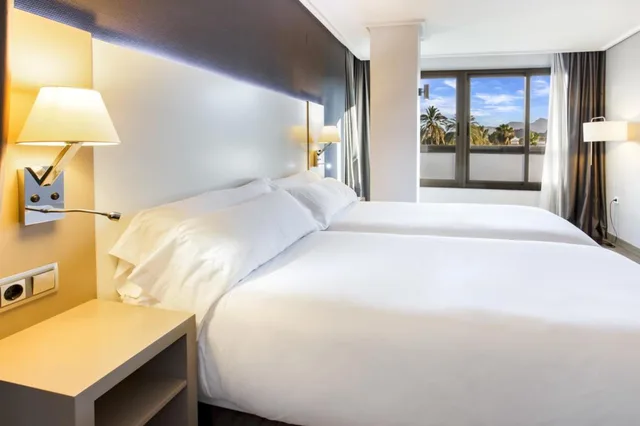 غرفة قياسية بسرير مزدوج أو سريرين منفصلين، B&B HOTEL Cartagena Cartagonova 2/3