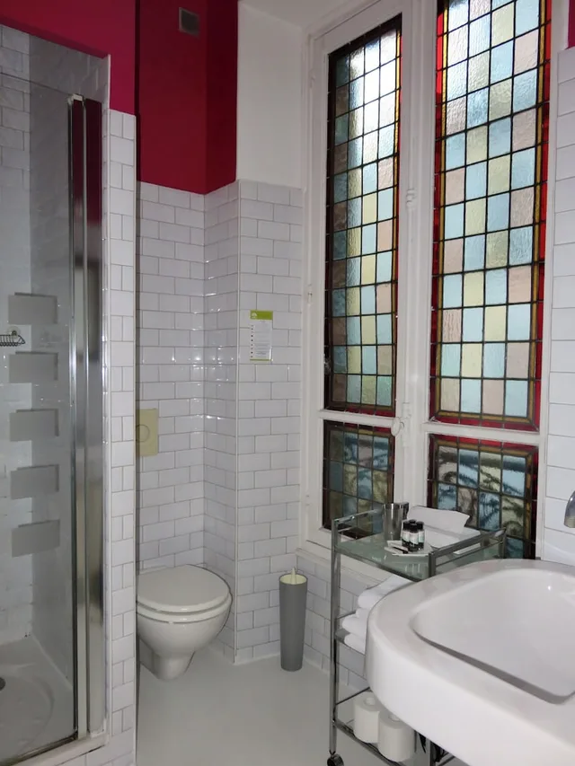 غرفة سوبيريور بسرير مزدوج، Hotel Windsor Home Paris 8/10