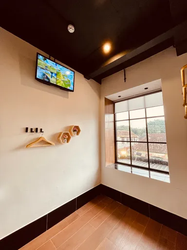 Room, 4 Loft Beds، TAB Hotel Malioboro Yogyakarta 1/4