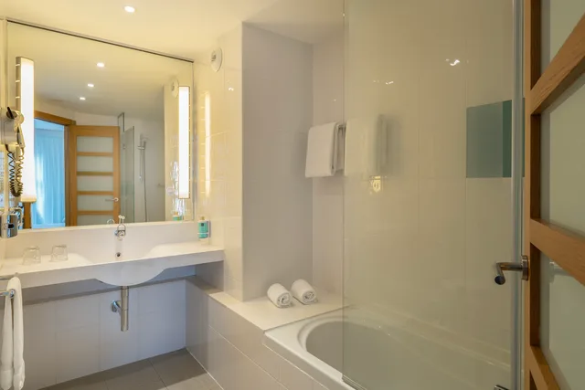 غرفة قياسية بسرير مزدوج، Novotel Barcelona City 4/4