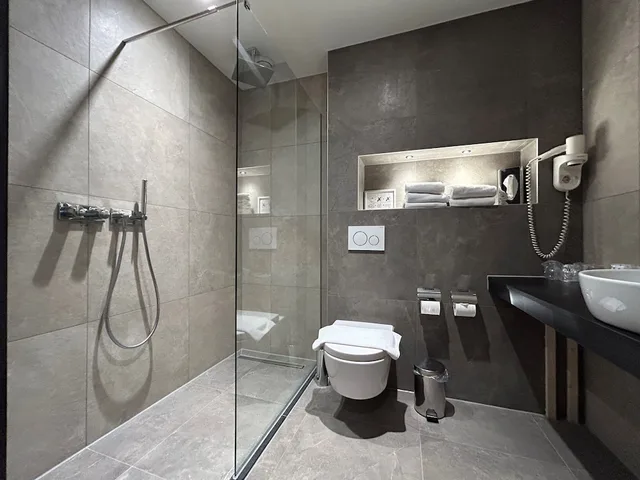 غرفة قياسية رباعية بأربعة أسرّة، Xo Hotels Blue Tower 7/9