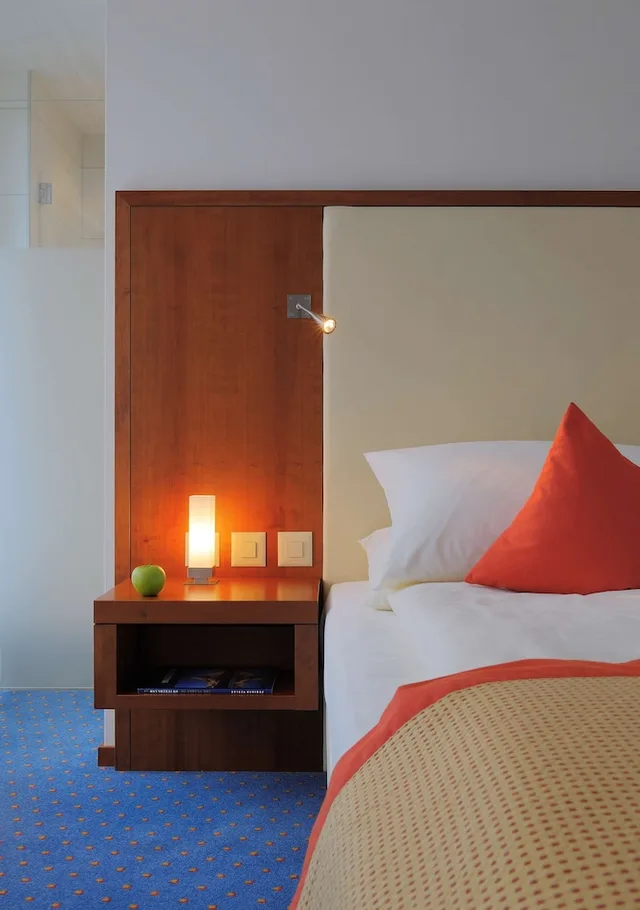جناح جونيور بسرير كينج بشرفة، Radisson Blu Hotel St Gallen 1/2