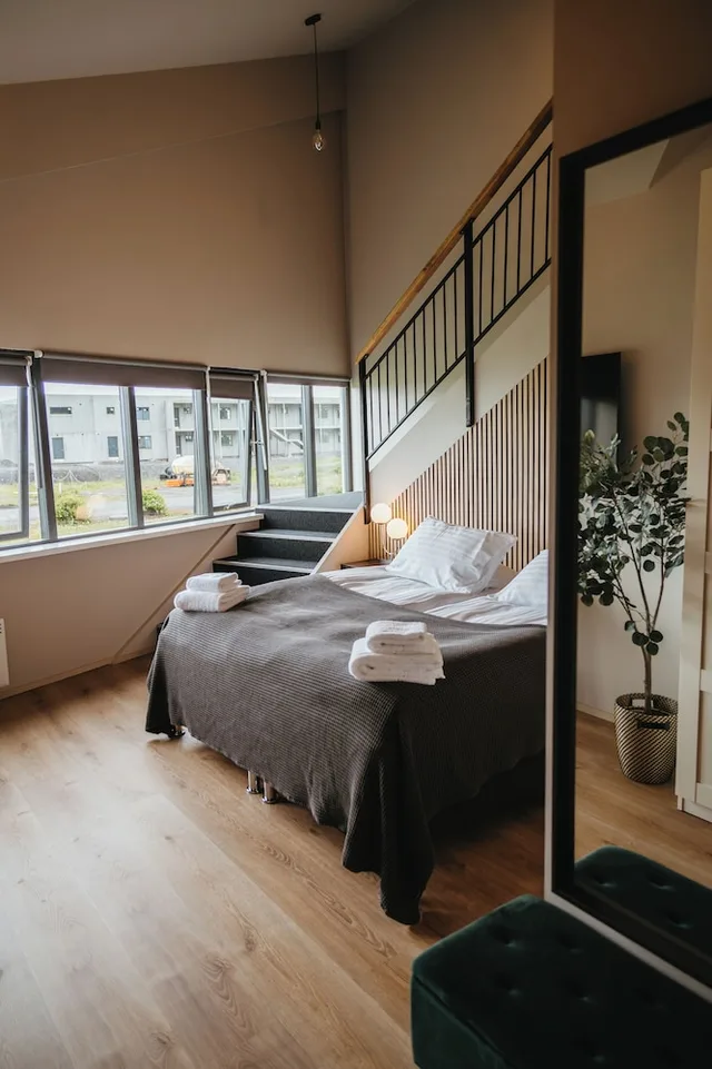 غرفة عائلية رباعية بسرير مزدوج وسريرين منفصلين، Hotel Vik 4/10