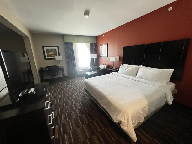 جناح بسرير كينج وسرير كوين، Holiday Inn Express Hotel And Suites Alva 2/5