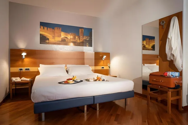 Room, Single, French Bed، Best Western Hotel Fiera Verona 1/1