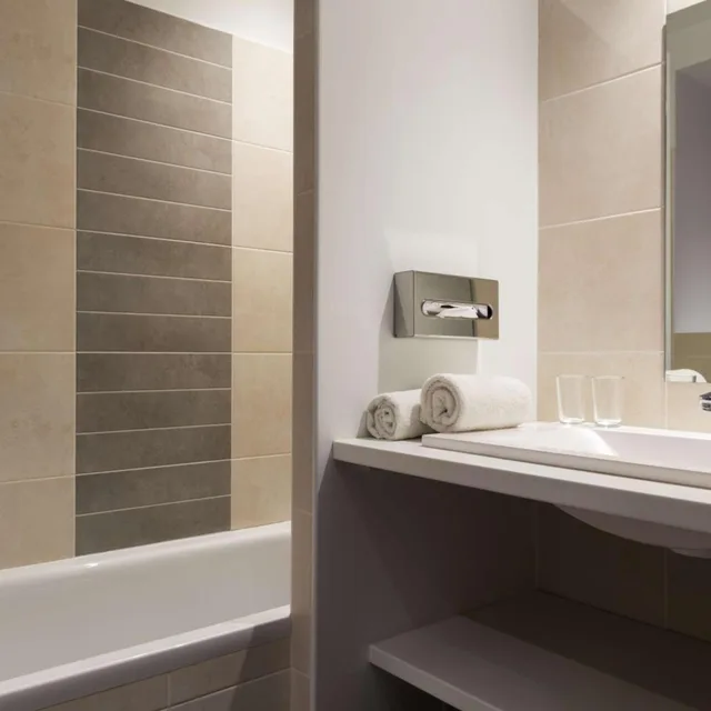 غرفة سوبيريور بسرير كينج، Best Western Le Galice Aix Centre-ville 6/7