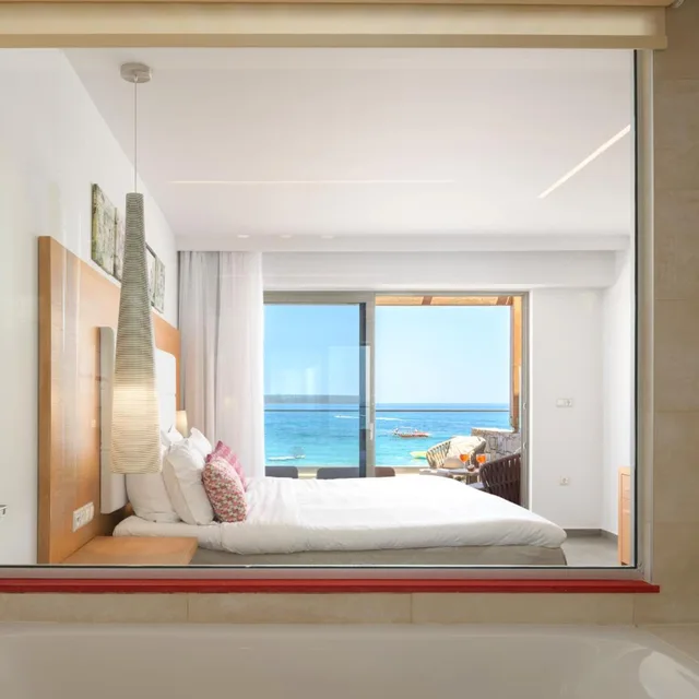 2 Bedrooms, Grand, Deluxe, Suite, Beach Front، High Beach Resort & Spa 3/9