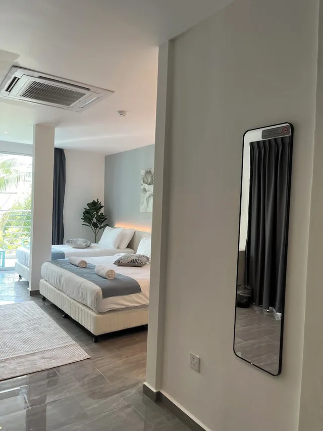 غرفة جونيور بسرير كينج وسرير فردي بغرفة نوم واحدة، White Lodge 2/6