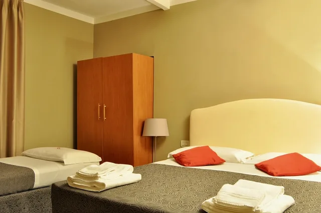 Superior, Triple, 1 Double and 1 Single Bed, Hotel Nuovo Nord 2/4