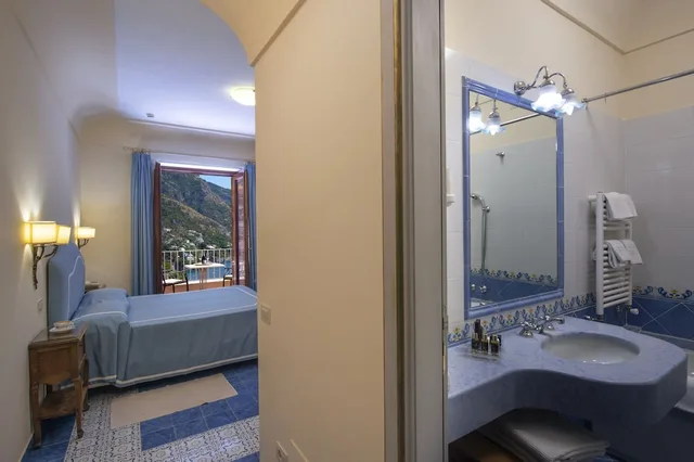 Room, Triple, 3 Beds, Sea View, French Balcony, Hotel Casa Albertina 8/10