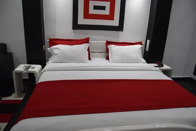 جناح جونيور بسرير كينج، Miliet Hotel 3/7